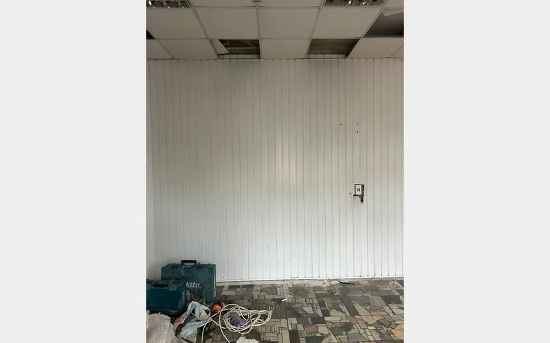 Вырезанный проём